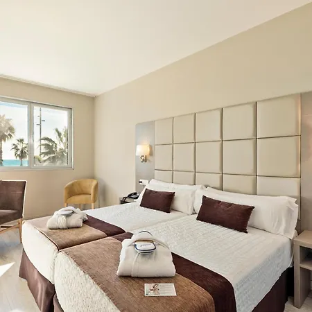 Front Maritim 4*