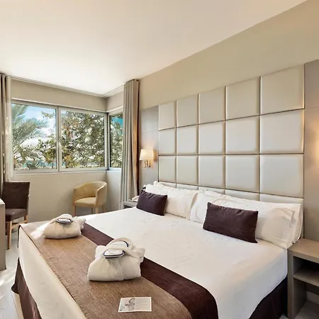 Front Maritim Hotell 4*