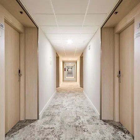 Front Maritim Hotel 4*