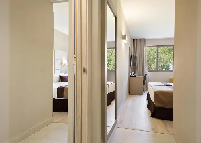 Front Maritim 4* ברצלונה