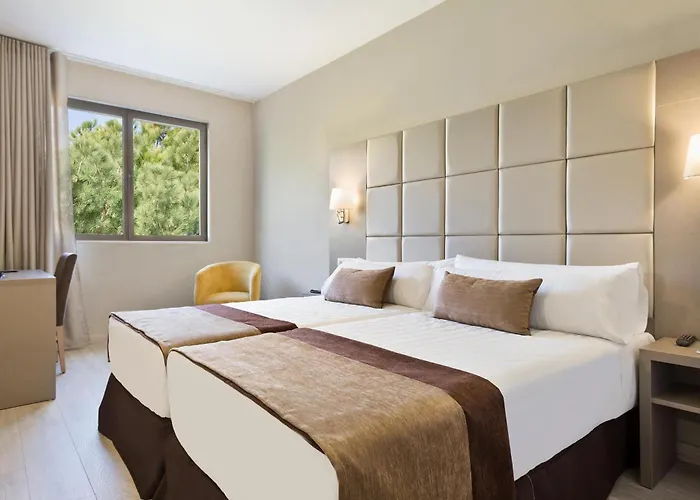 Front Maritim Hotel 4*