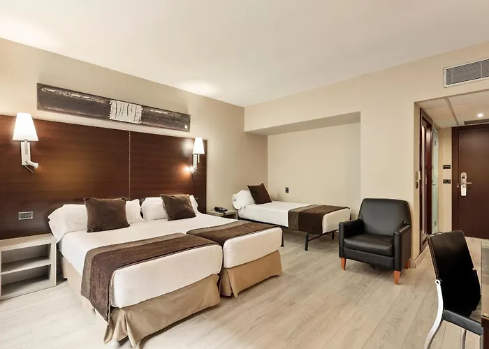 Hotel Front Maritim