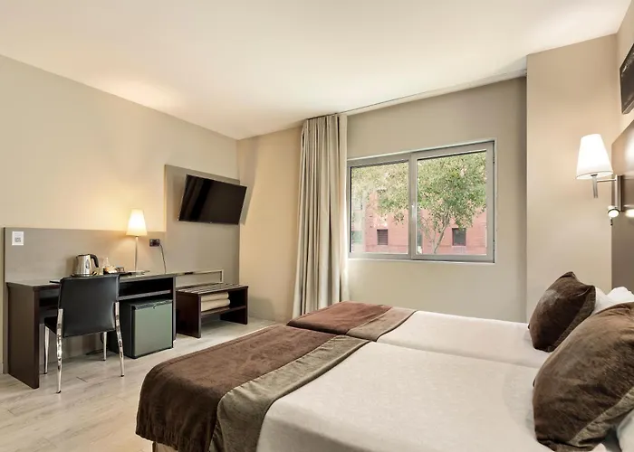 Front Maritim מלון 4*