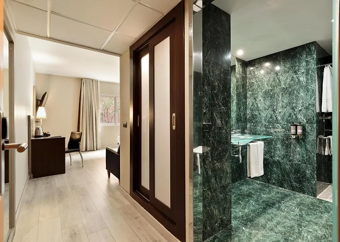 מלון Front Maritim