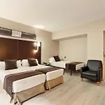 Hotel Front Maritim