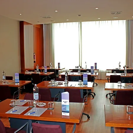Front Maritim Hotel